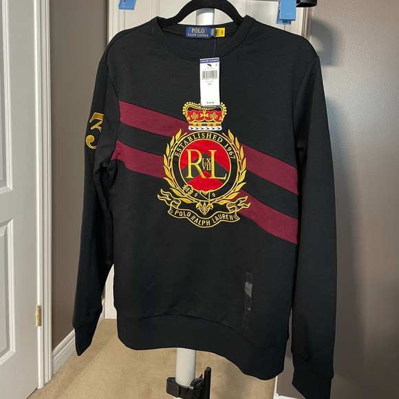 MEN’S Polo Double Tech Crewneck With Gold Crest - Picture 2 of 3